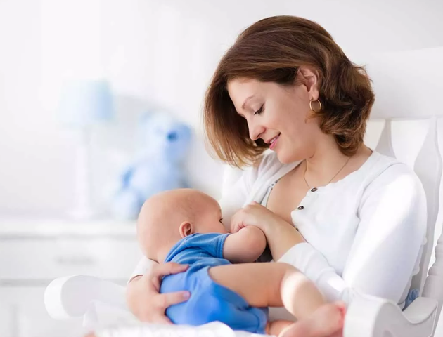 How A Lactation Specialist Helps With Slow Weight Gain In Newborns